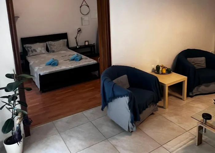 Central Stylish Apartment